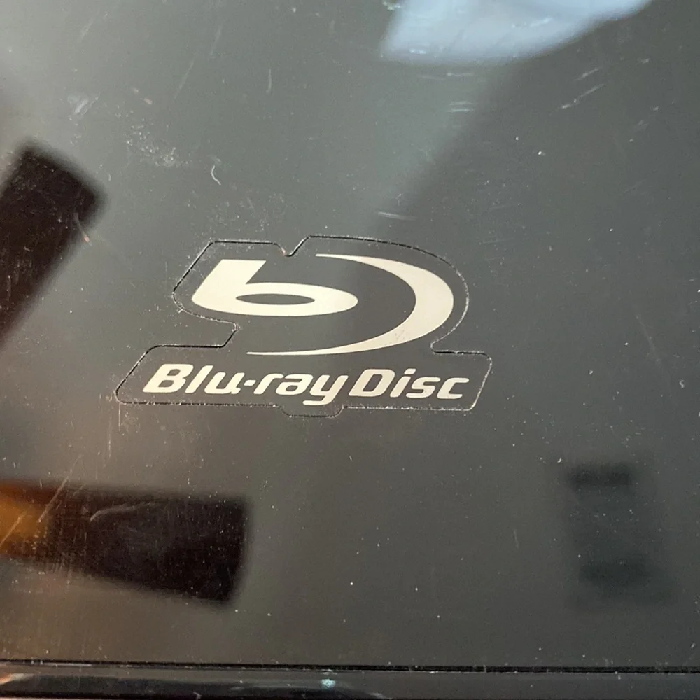 Samsung Blu-ray Disc & dvd player works great model bd-c6500